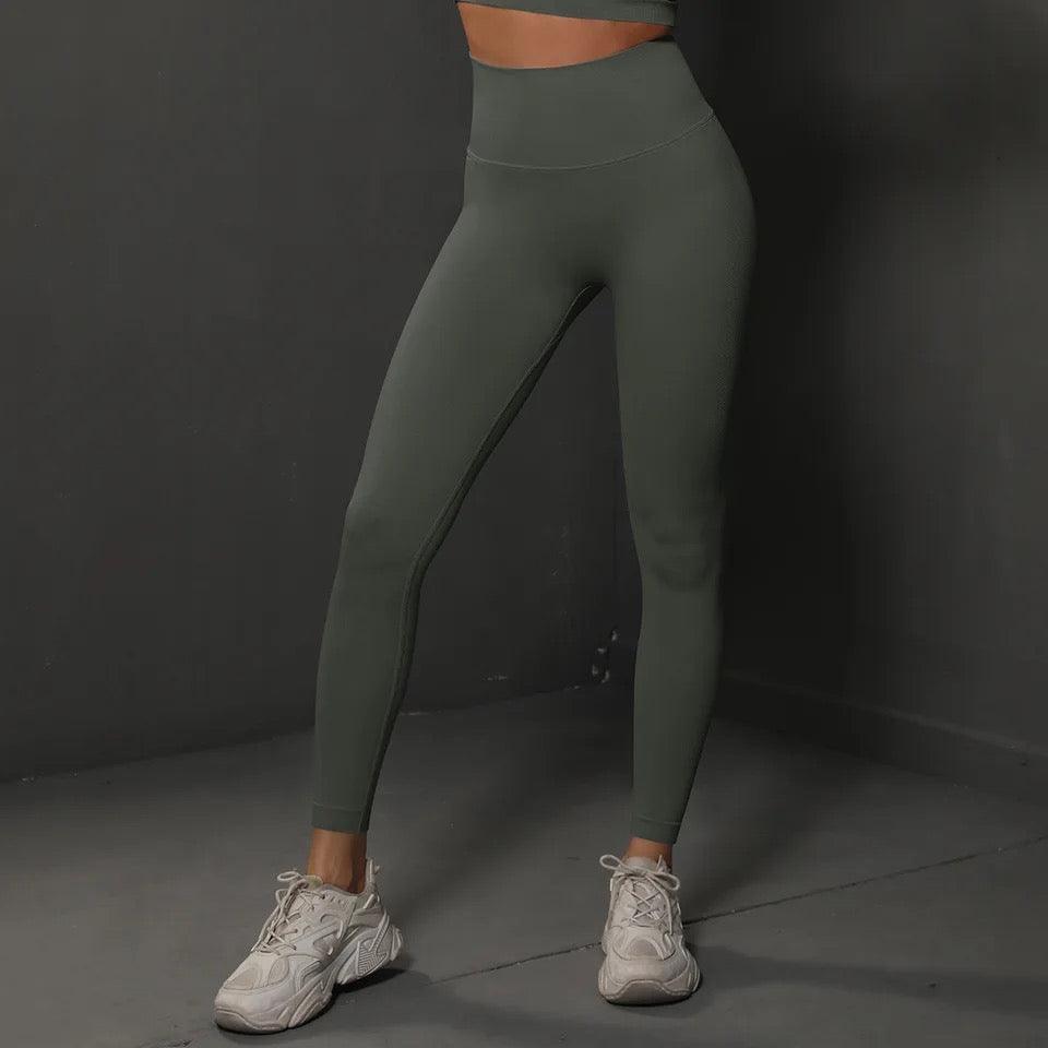 Kelly Slimming Premium Leggings In Black