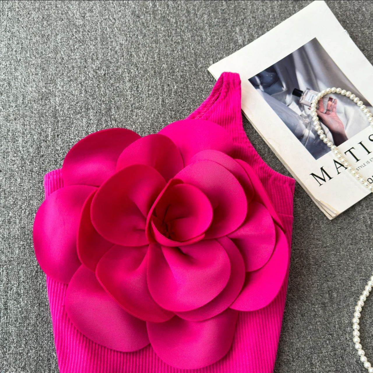 Saly Rosette Oneshoulder Top In Pink