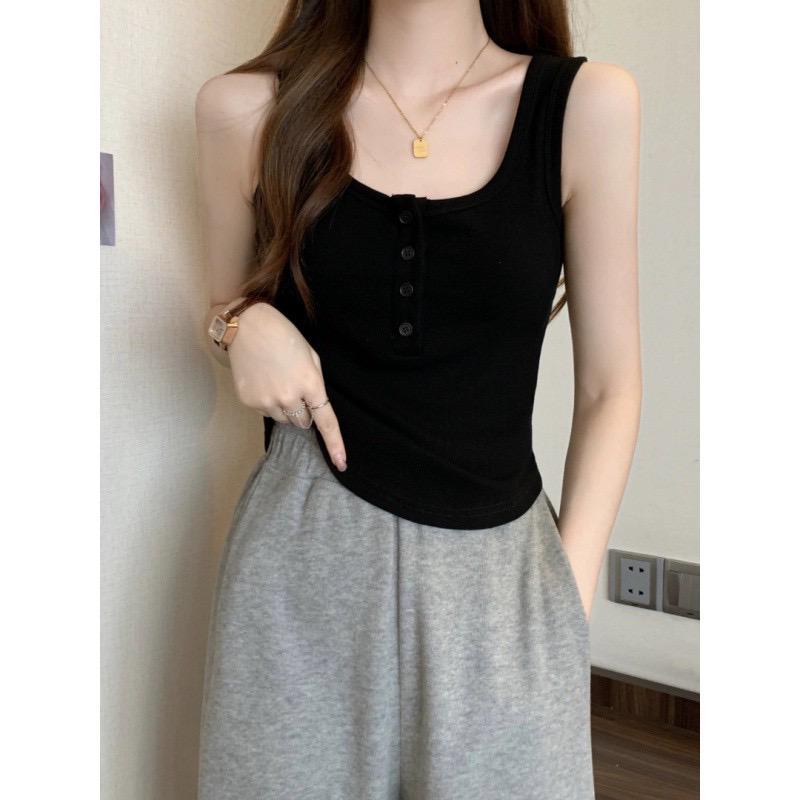 Junia Statement Summer Top In Black