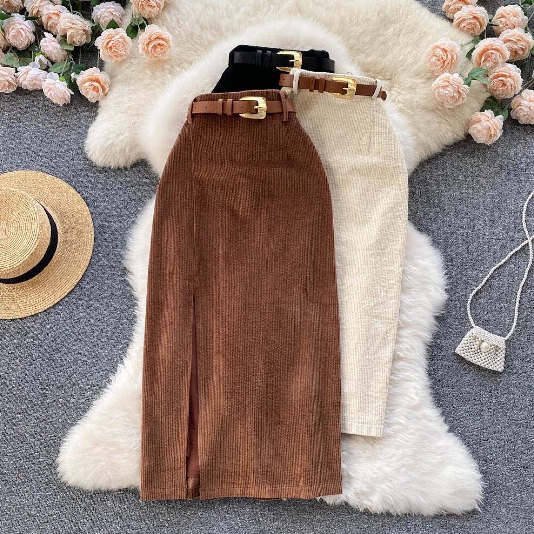 Lucas Statement Skirt In Black