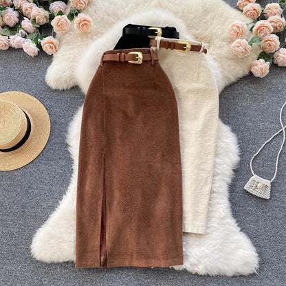 Lucas Statement Skirt In Off White