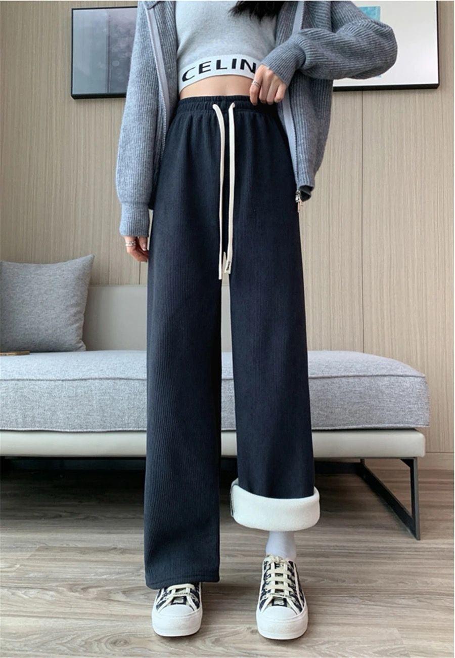 Marley Wide Leg Fleece Pants In Beige