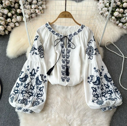 Teo  Embroidered Summer Top In White