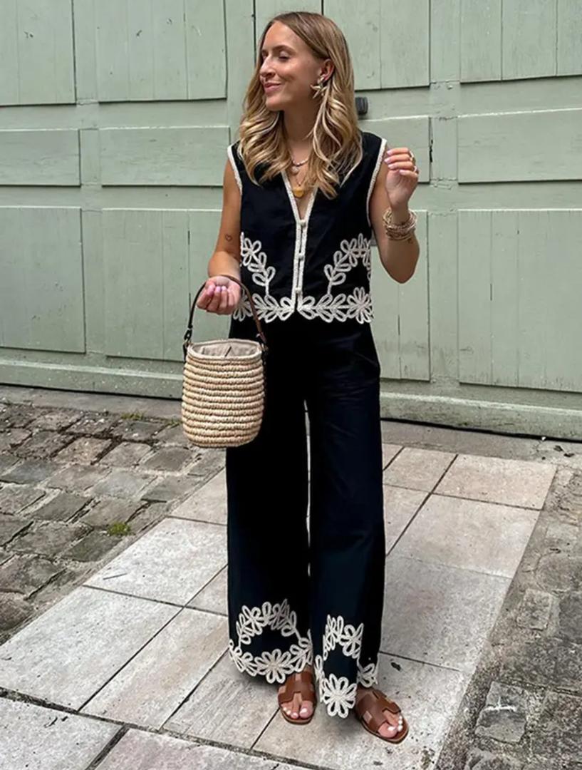 Aloisia Embroidered Summer Coord