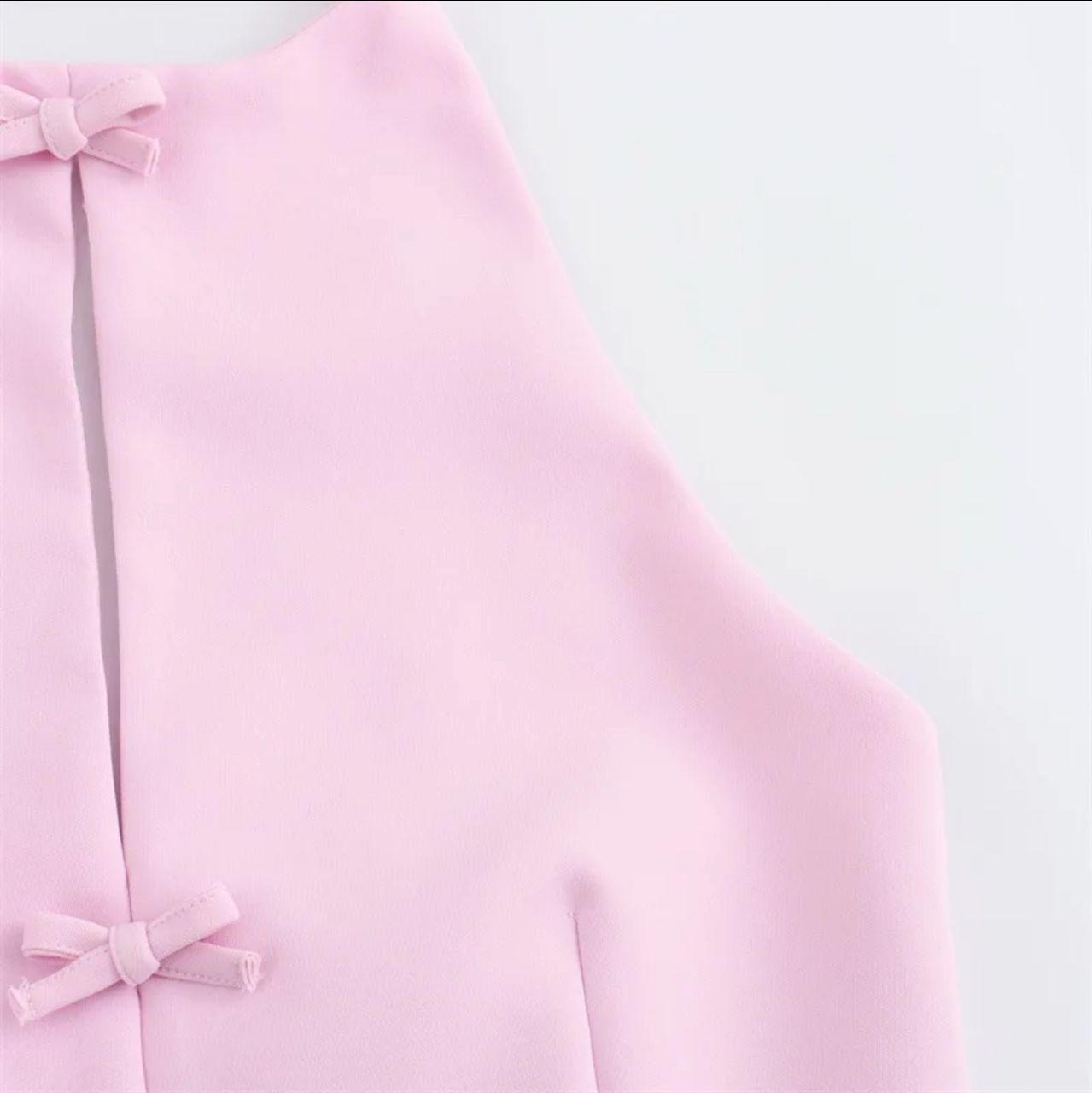 Hilton Statement Vest Knot Top In Pink